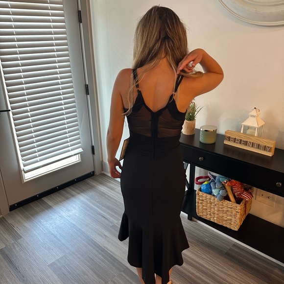 Midi black classic dress - Picture 3 of 3